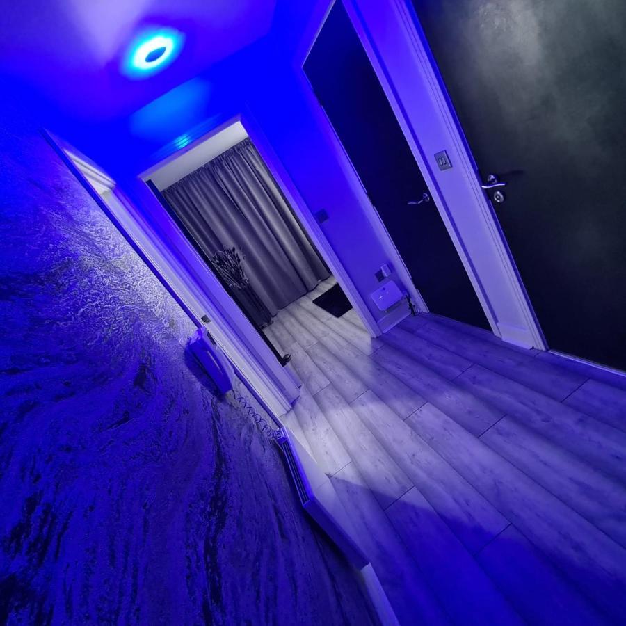 バーミンガムLuxury 9Ine Penthouse With Garden & Jacuzziアパートメント エクステリア 写真