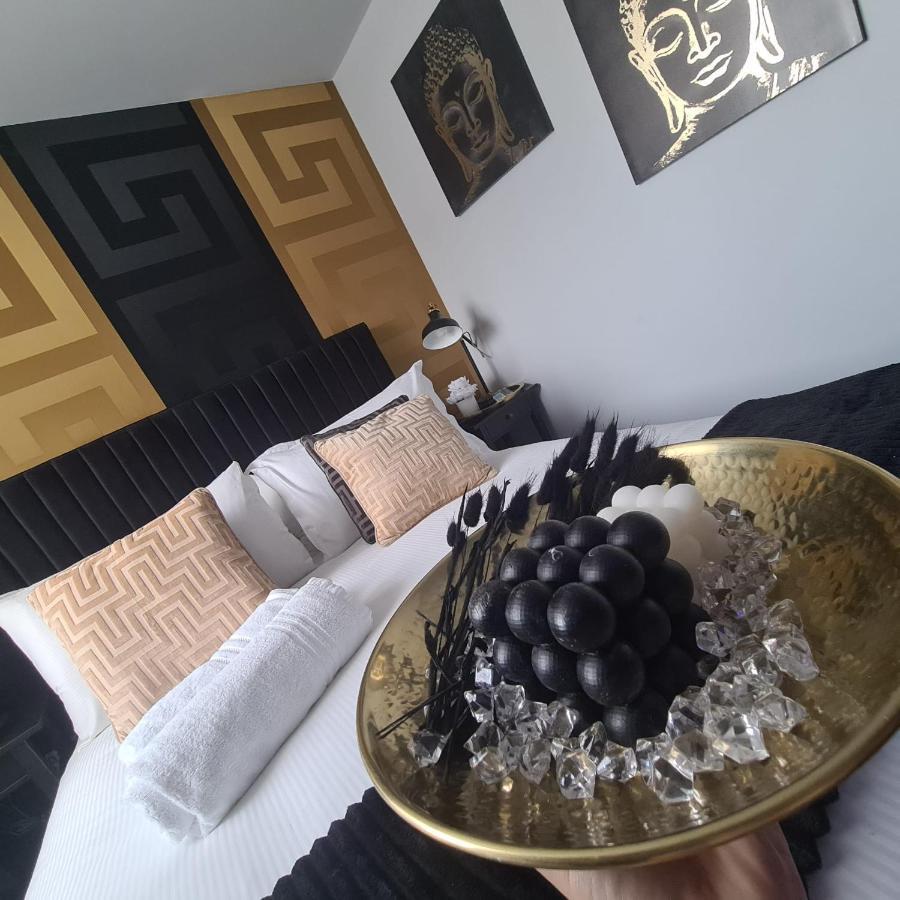 バーミンガムLuxury 9Ine Penthouse With Garden & Jacuzziアパートメント エクステリア 写真