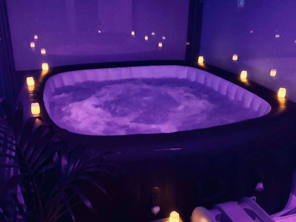バーミンガムLuxury 9Ine Penthouse With Garden & Jacuzziアパートメント エクステリア 写真