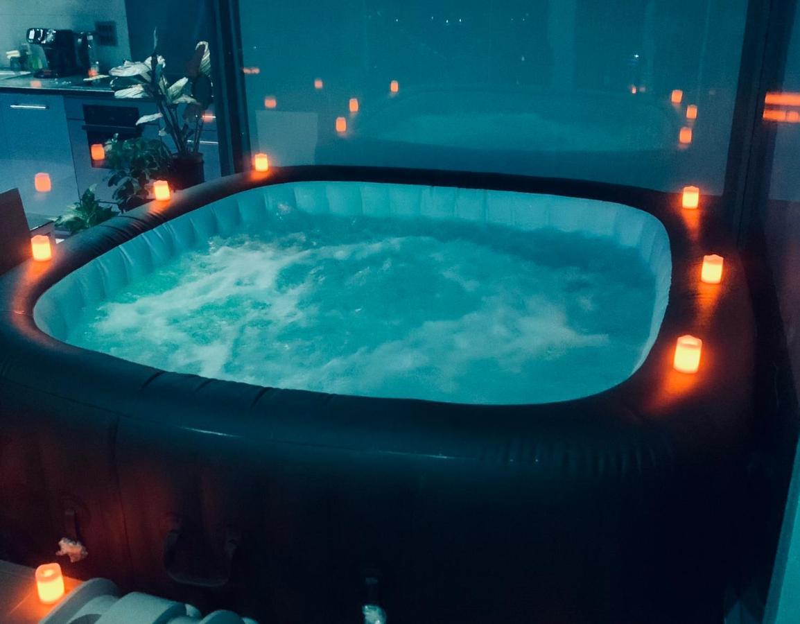 バーミンガムLuxury 9Ine Penthouse With Garden & Jacuzziアパートメント エクステリア 写真
